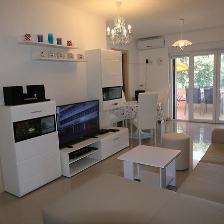 Apartments Saramandic Šilo Kültér fotó